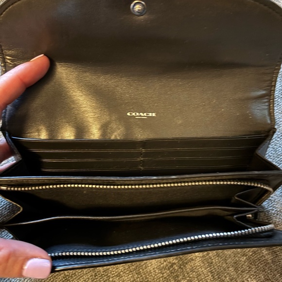 Coach wallet - Picture 3 of 4